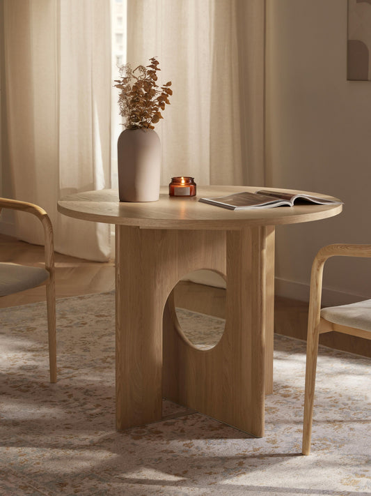 Apolvero Round Dining Table, in Various Sizes