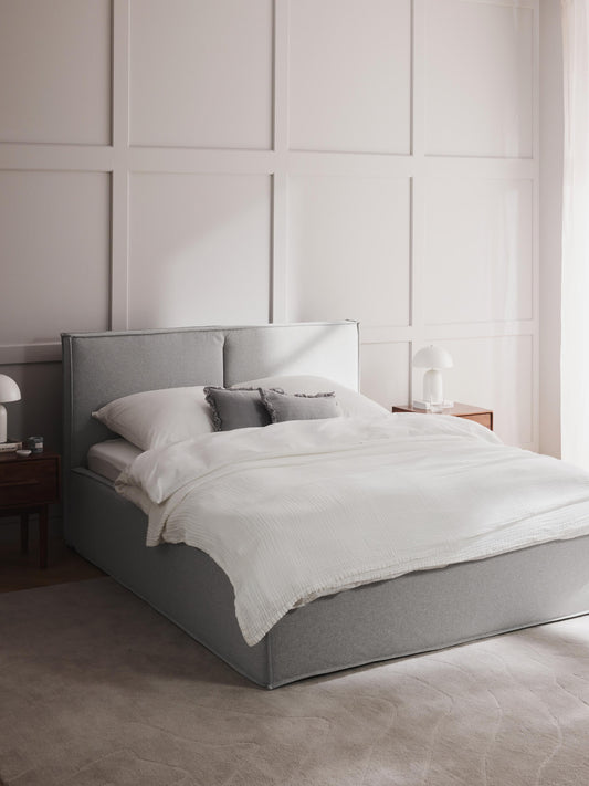 Drevio Upholstered Bed