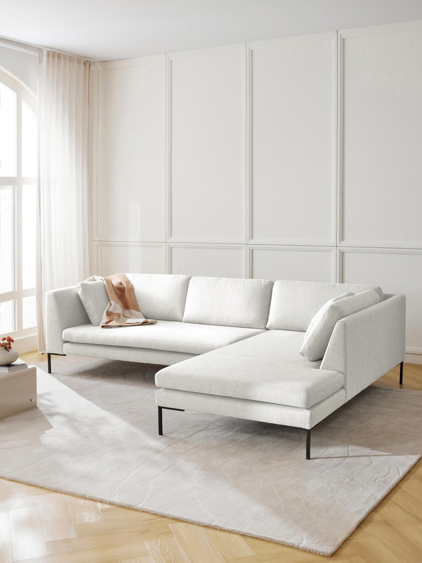 Emvira Corner Sofa with Metal Legs