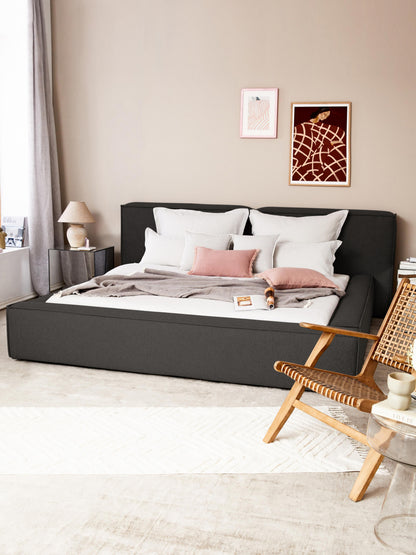 Lennvik Upholstered Bed