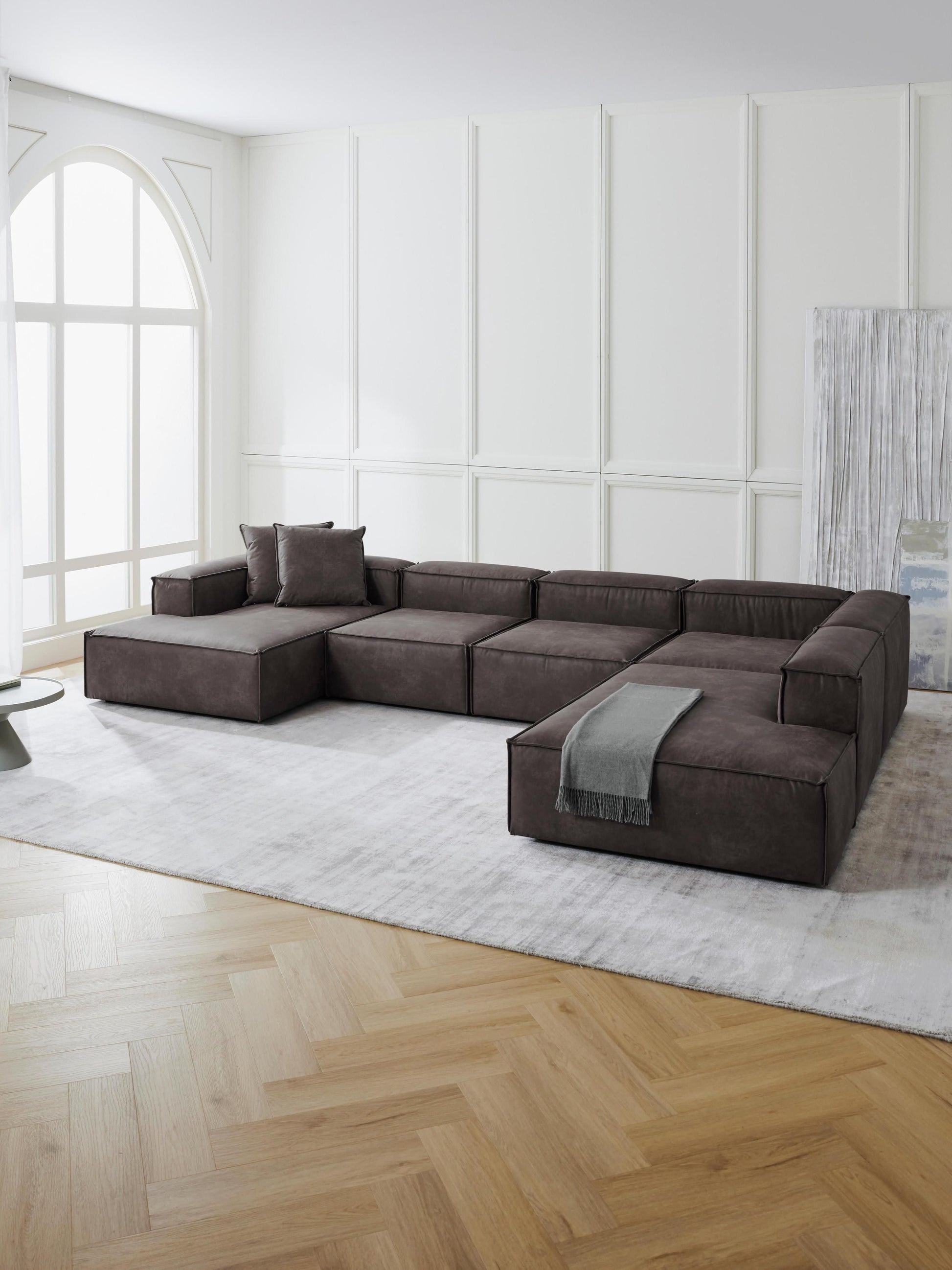 Lennvik XL Modular Sofa in Leather
