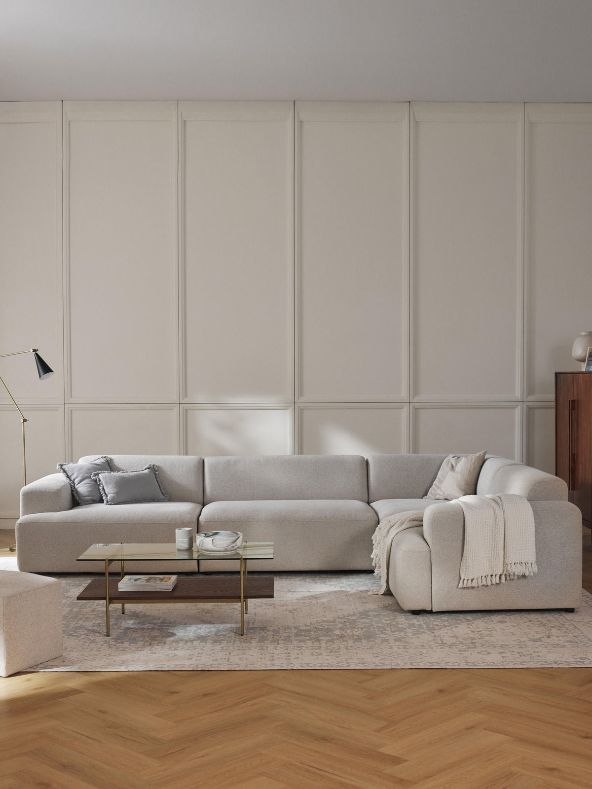 Melvora Large Corner Sofa, 4-Seater