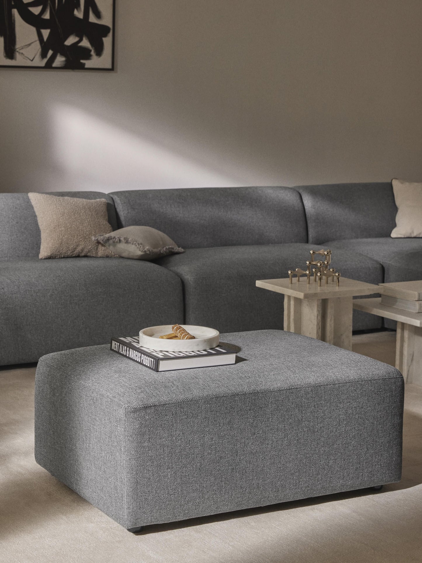 Melvora Stool, W 99 x D 72 cm