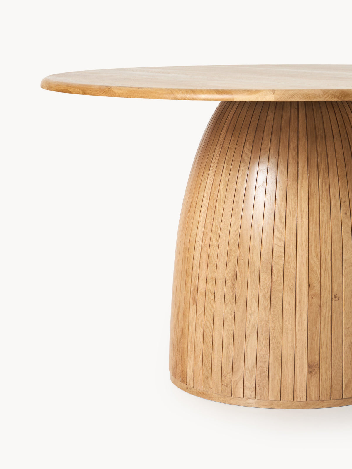 Nelvara Round Dining Table with Fluted Texture, in Various Sizes