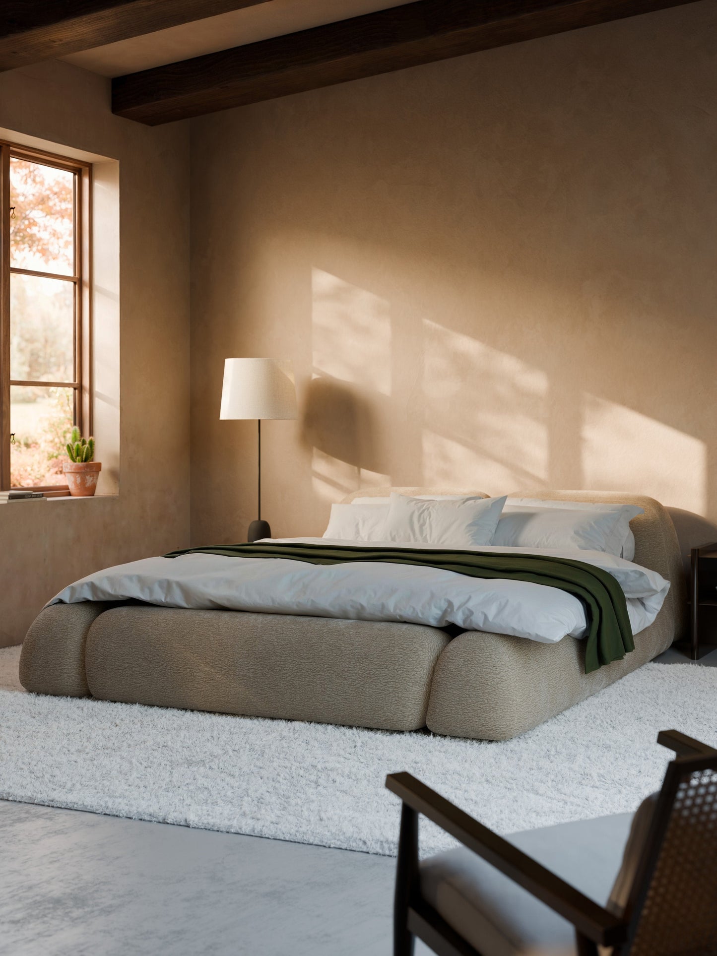 Wolvara Upholstered Bed