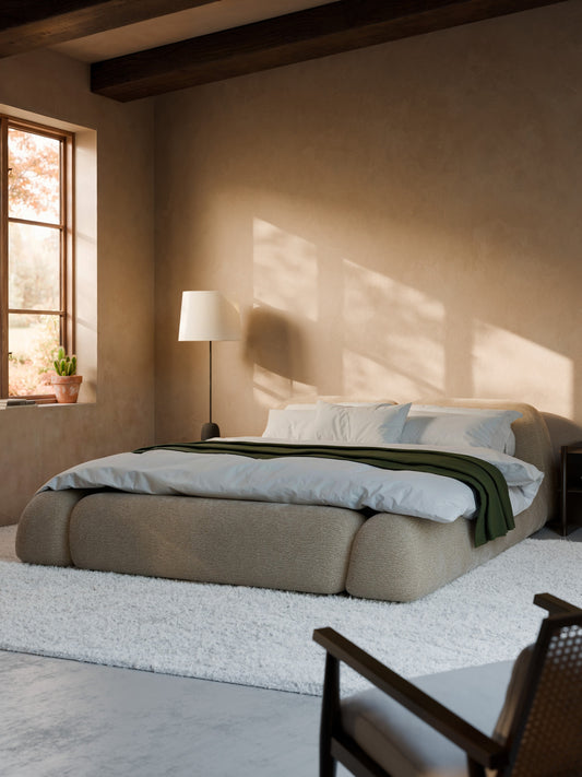 Wolvara Upholstered Bed