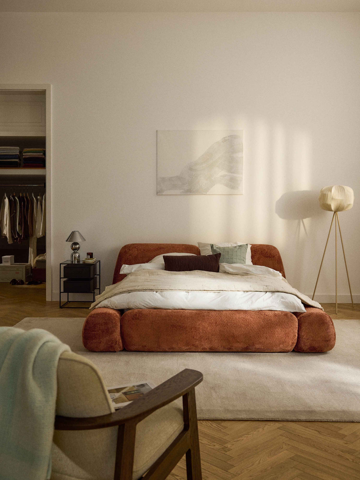Wolvara Upholstered Teddy Bouclé Bed